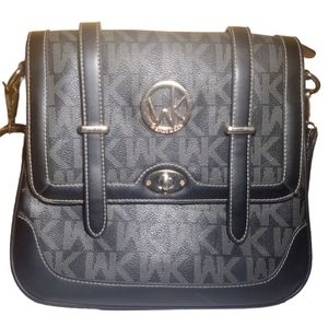 Wendy Keen Crossbody Black Bag